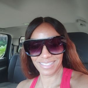 Meet your Posher, July